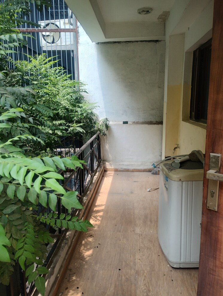 Balcony, ansal-sushant-lok-i 3 Bedroom 300 Sq.Yd. Builder Floor In Sector 43 Gurgaon 8896888