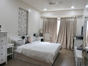 Bedroom in 4 BHK Apartment at Rustomjee Elements, Andheri West – for Rent