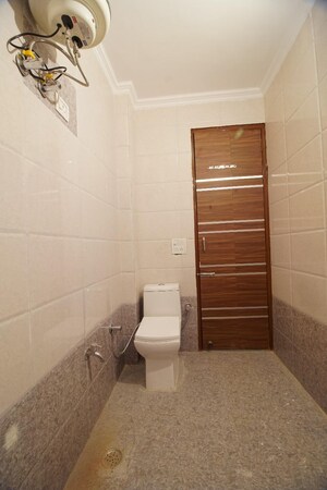 Bathroom in 2 BHK Builder Floor at Eros Rosewood Villas, Sector 50 – for Sale