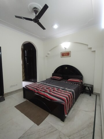 3 BHK Builder Floor For Rent in Ansal Sushant Lok I, Sector 43