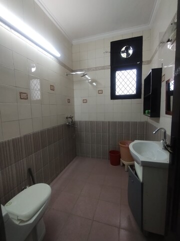 Kitchen in 3 BHK Builder Floor at Ansal Sushant Lok I, Sector 43 – for Rent