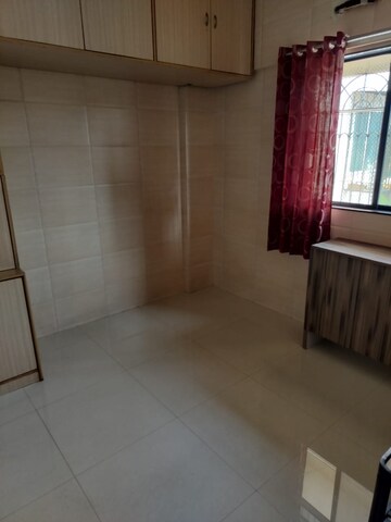 Room in 1 BHK Apartment at Marve Queen, Malad West – for Rent