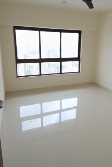 Bedroom in 2.5 BHK Apartment at Lotus Sky Garden, Malad West – for Rent