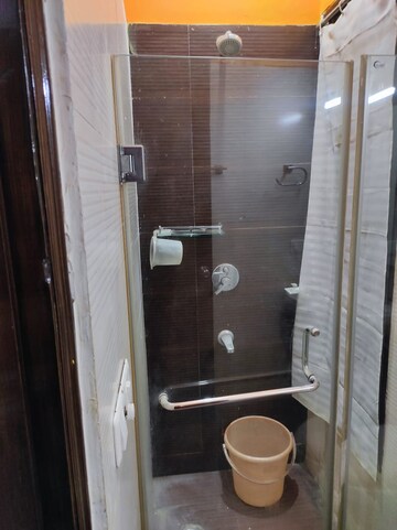 Bathroom in 3 BHK Builder Floor at Sunstar Floors, Sector 51 – for Rent