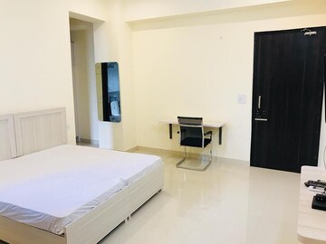 Bedroom in 3 BHK Apartment at Maple Heights, Sector 43 – for Rent