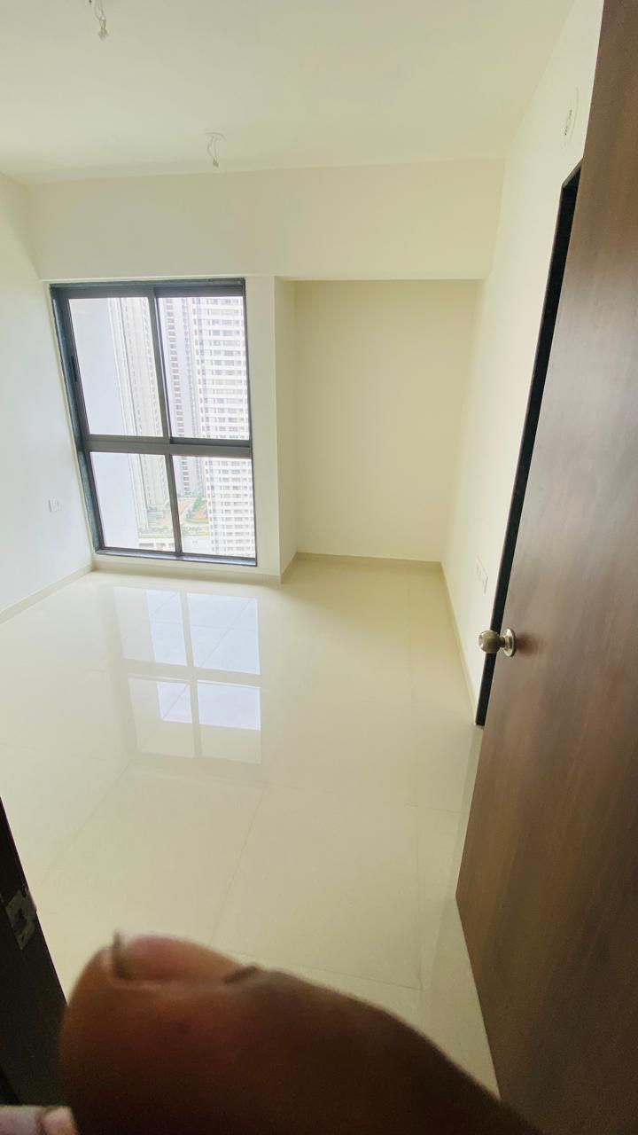 2 BHK + Pooja Room 527 Sq.Ft. Apartment in Kalpataru Paramount