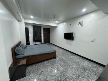 Bedroom in 3 BHK Builder Floor at Sushant Lok 2, Sector 57 – for Rent