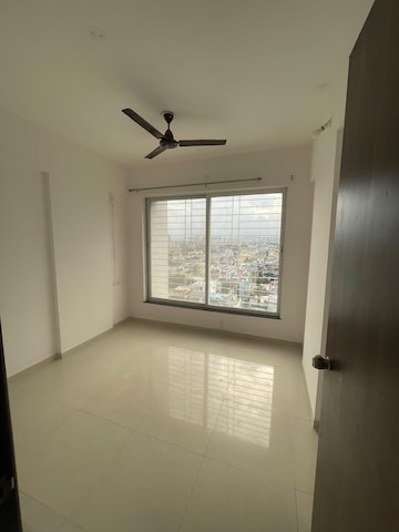 Room in 2 BHK Apartment at SSD Sai Vista, Rahatani – for Rent