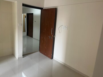 Room in 2 BHK Apartment at Raunak Unnathi Woods, Ghodbunder Road – for Rent