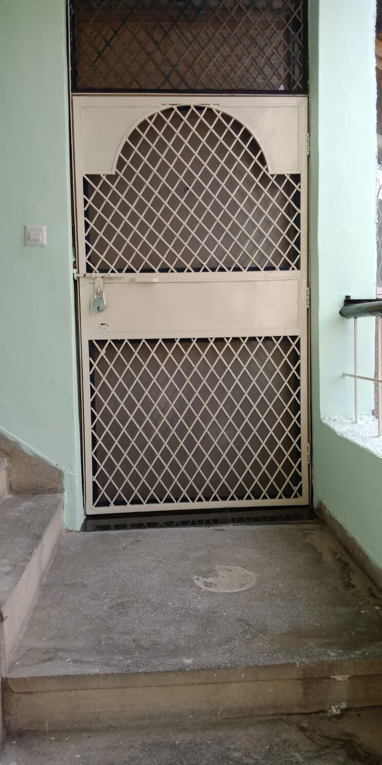 Balcony, k-m-apartments 3 Bedroom 1800 Sq.Ft. Apartment In Sector 3 Dwarka Delhi 8897096