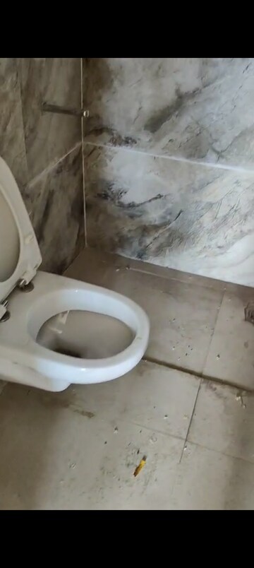 Bathroom in 3 BHK Apartment at Omaxe The Palace, Gomti Nagar – for Rent