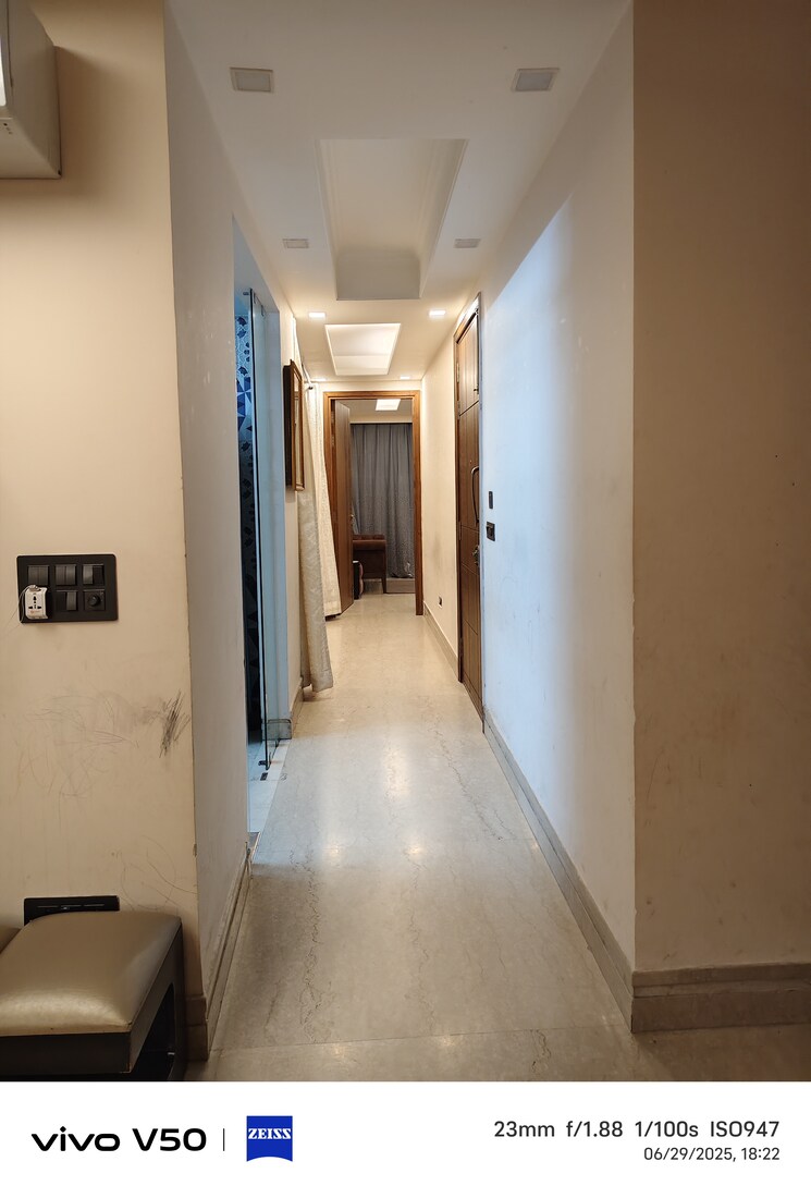 undefined, greater kailash i 4 Bedroom 250 Sq.Yd. Builder Floor In Greater Kailash I Delhi 8897130