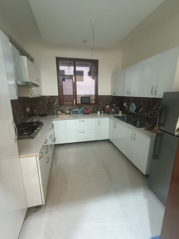 Kitchen in 3 BHK Builder Floor at Pitampura – for Rent