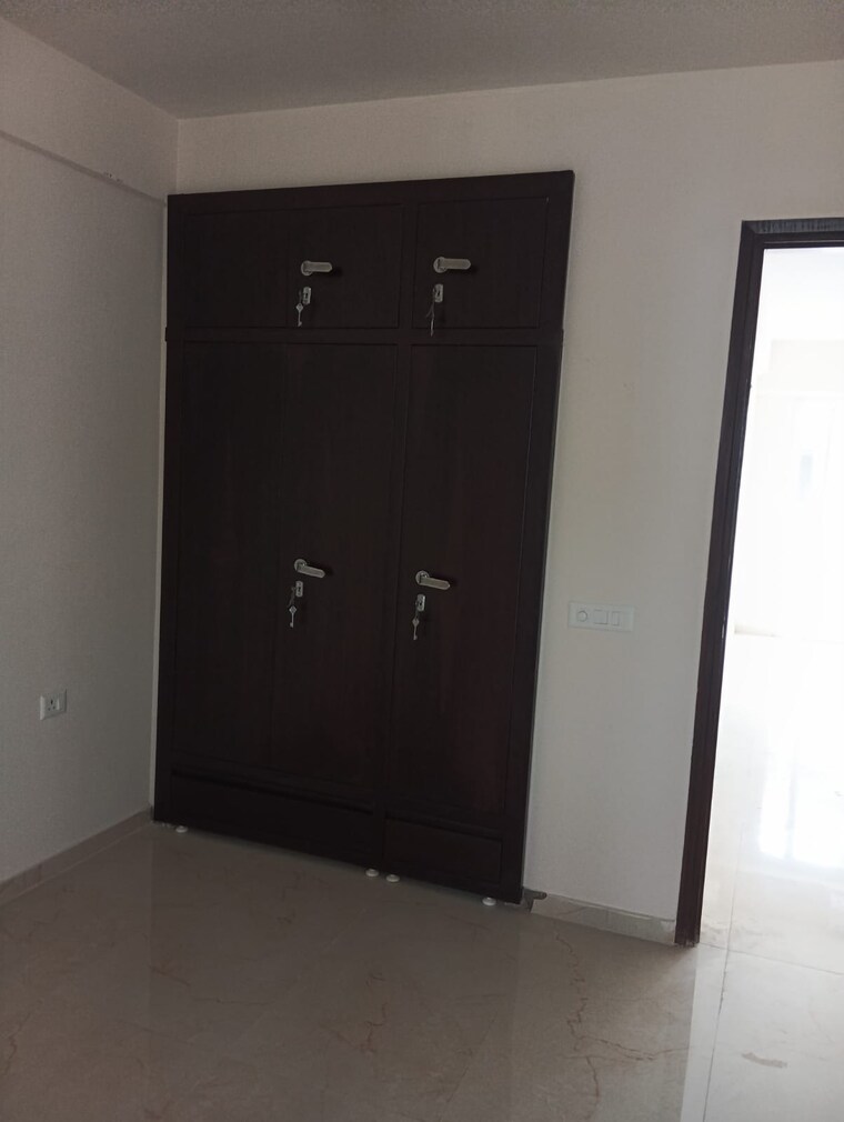 Room, smart-world-gems 2.5 Bedroom 1196 Sq.Ft. Builder Floor In Sector 89 Gurgaon 8897157