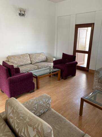 Living Room in 1 BHK Apartment at Golf Links – for Rent