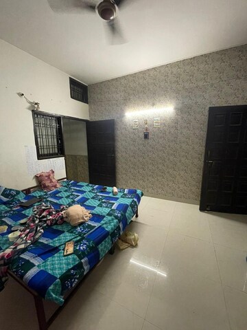 Room in  Pg at Gomti Nagar – for Rent