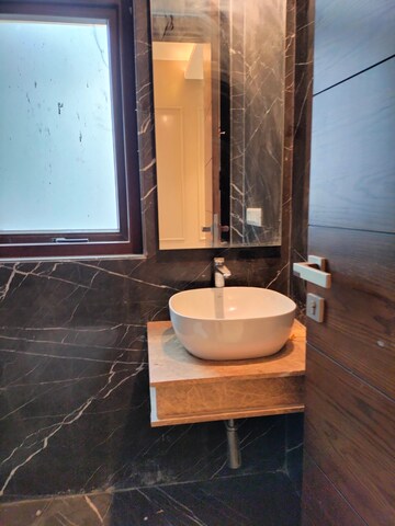 Bathroom in 4 BHK Apartment at Greater Kailash I – for Rent