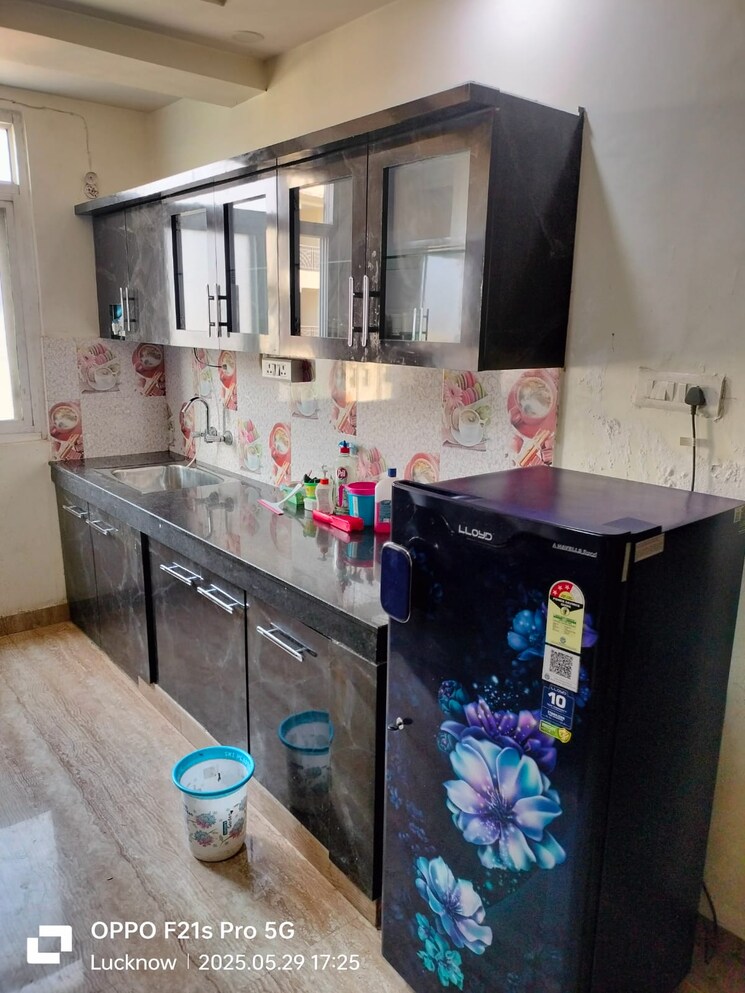 Kitchen, vrindavan yojna 3 Bedroom 1750 Sq.Ft. Apartment In Vrindavan Yojna Lucknow 8897270