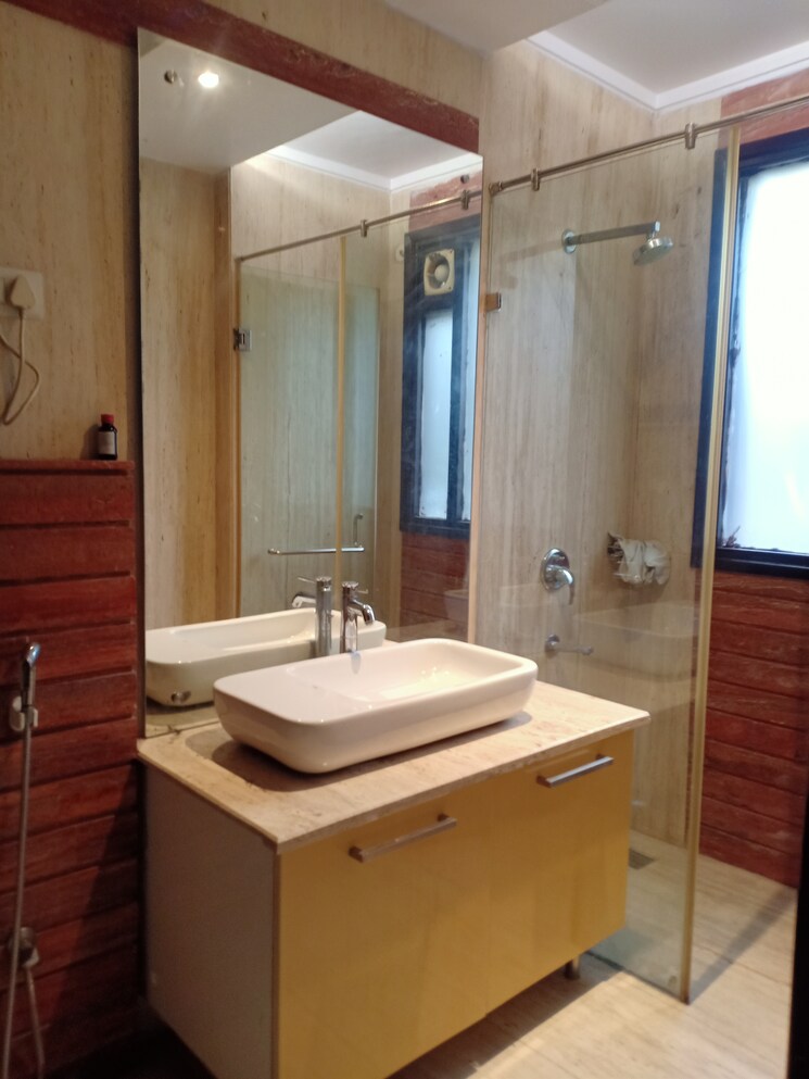 Bedroom, panchsheel park 4 Bedroom 4500 Sq.Ft. Apartment In Panchsheel Park Delhi 8897266