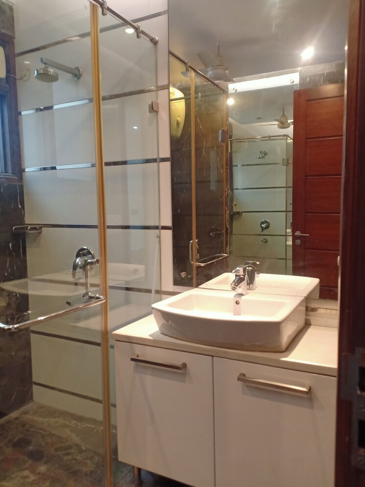 Kitchen, panchsheel park 4 Bedroom 4500 Sq.Ft. Apartment In Panchsheel Park Delhi 8897266