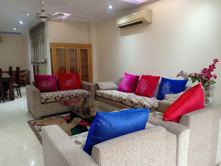 Living Room, panchsheel park 4 Bedroom 4500 Sq.Ft. Apartment In Panchsheel Park Delhi 8897266