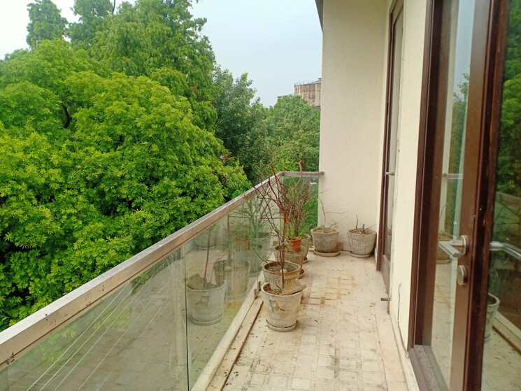 Balcony, panchsheel park 4 Bedroom 4500 Sq.Ft. Apartment In Panchsheel Park Delhi 8897266