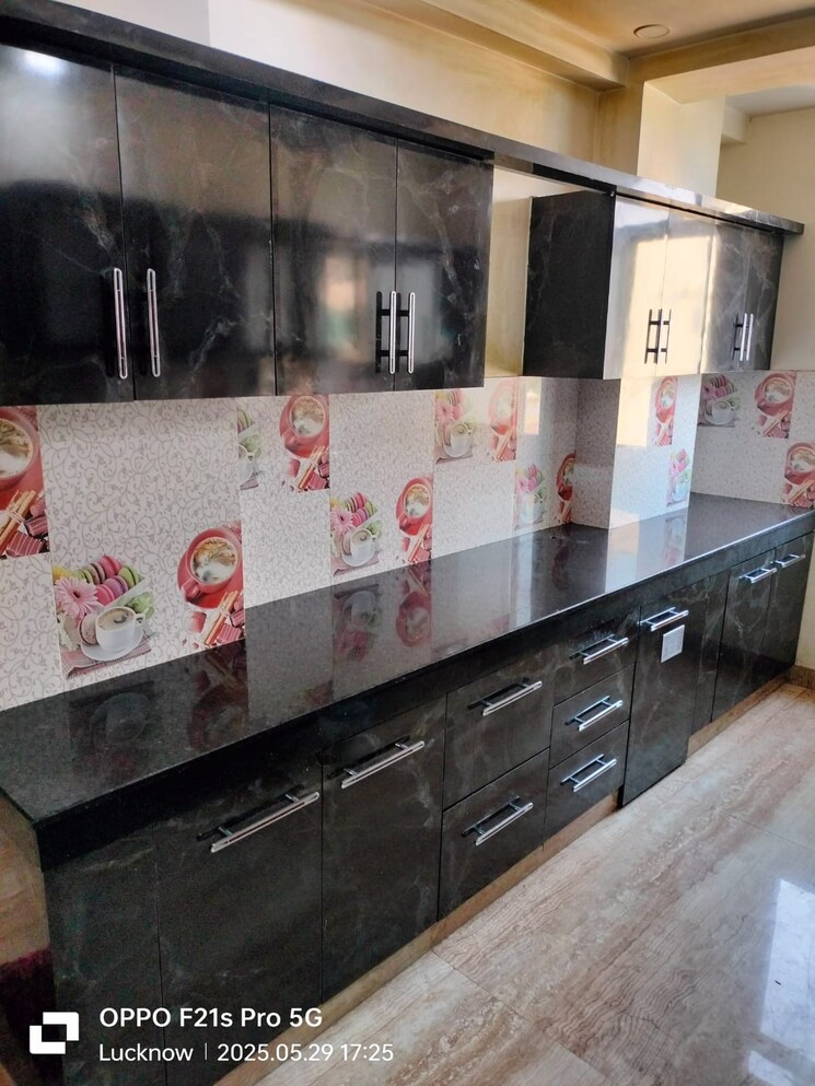 Kitchen, diamond-sukrit-apartments 3 Bedroom 1650 Sq.Ft. Apartment In Vrindavan Yojna Lucknow 8897276