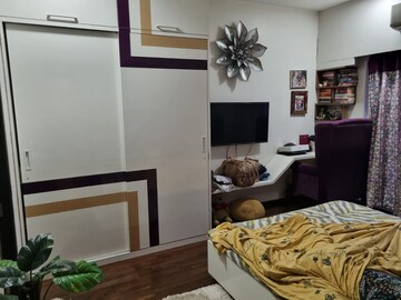 Bedroom in 2 BHK Apartment at Omkar Meridia, Kurla West – for Rent