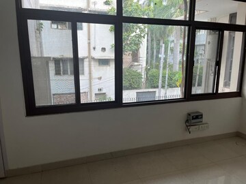Balcony in 5 BHK Independent House at Golf Links – for Rent