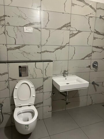 Bathroom in 5 BHK Independent House at Golf Links – for Rent