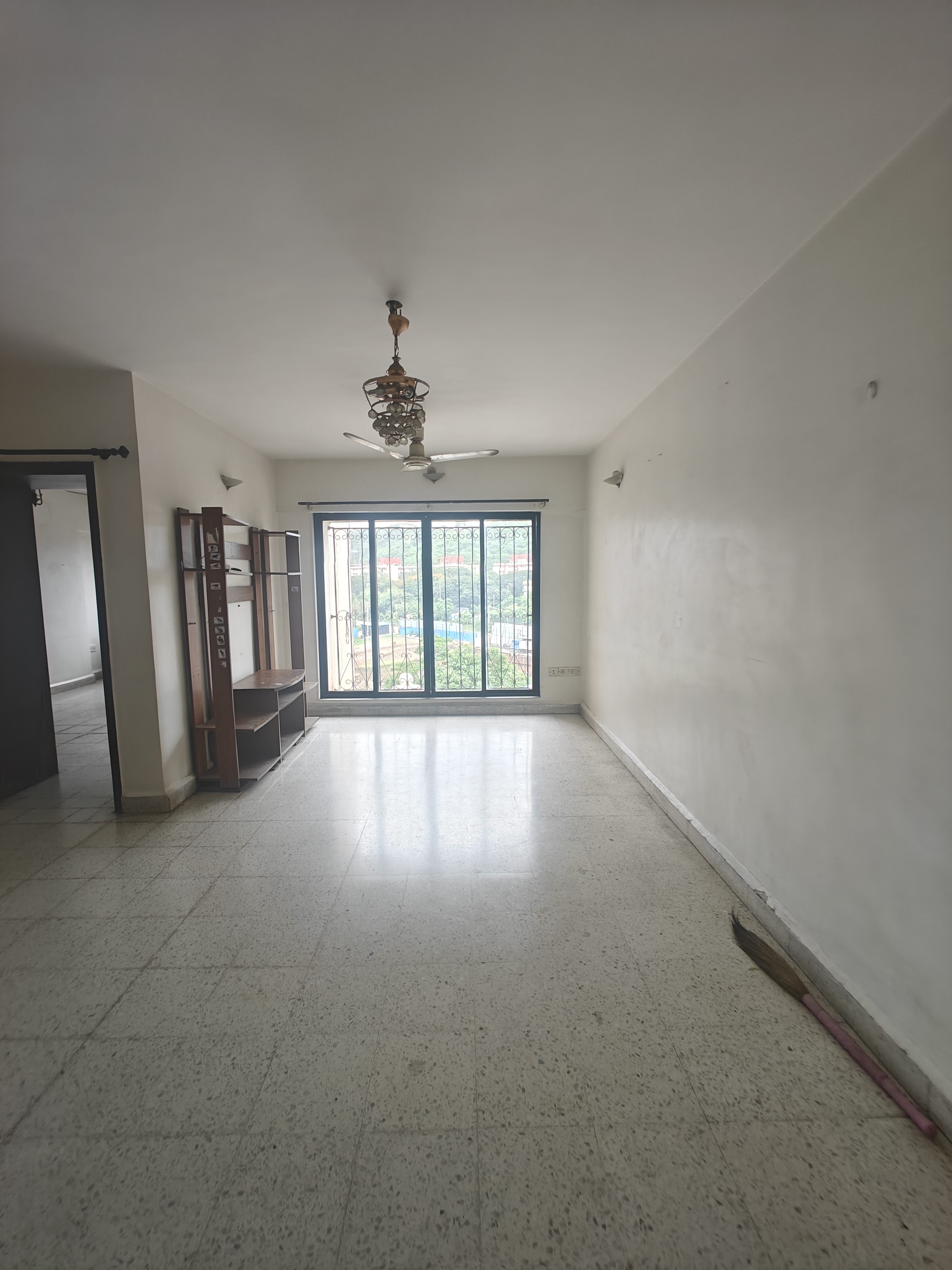 2 BHK Apartment For Rent in Harbour Court