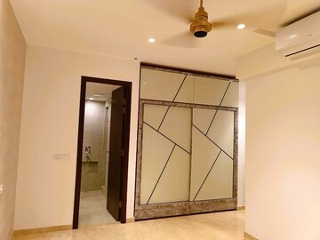 Room in 2 BHK Apartment at Unique Seasons One, Khadakpada – for Rent