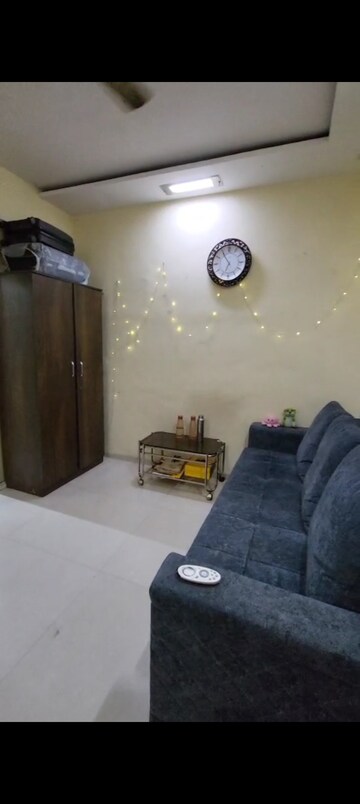 Living Room in 1 BHK Apartment at Worli – for Rent