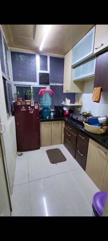 Master Bedroom in 1 BHK Apartment at Worli – for Rent
