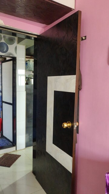 Furnished Amenities in 2 BHK Apartment at Sindhu Apartment Sion, Sion – for Rent