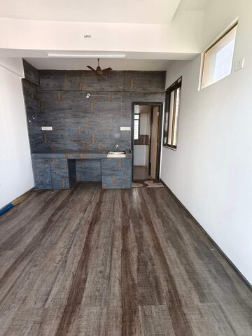 Room in 2 BHK Apartment at Mohan Altezza, Kalyan West – for Rent