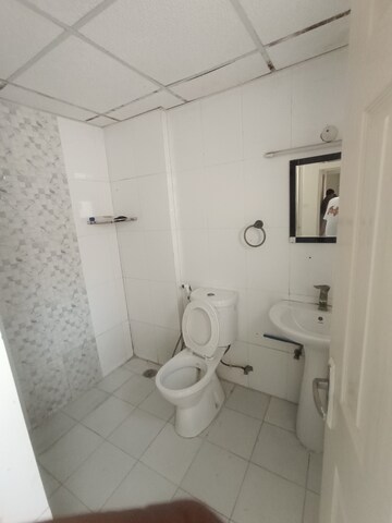 Bathroom in 2.5 BHK Apartment at Supertech Cape Town, Sector 74 – for Rent