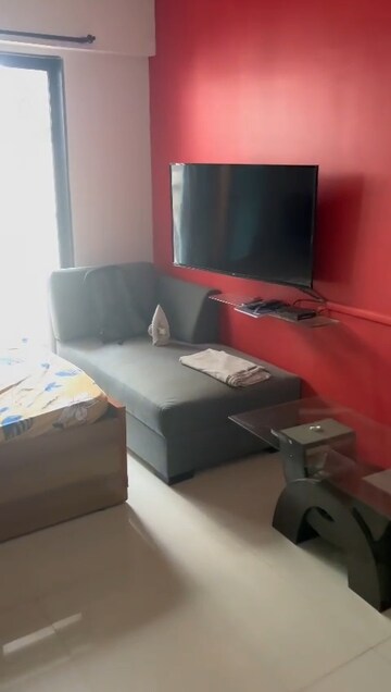 2 BHK Apartment For Rent in Hubtown Hill Crest, Andheri East