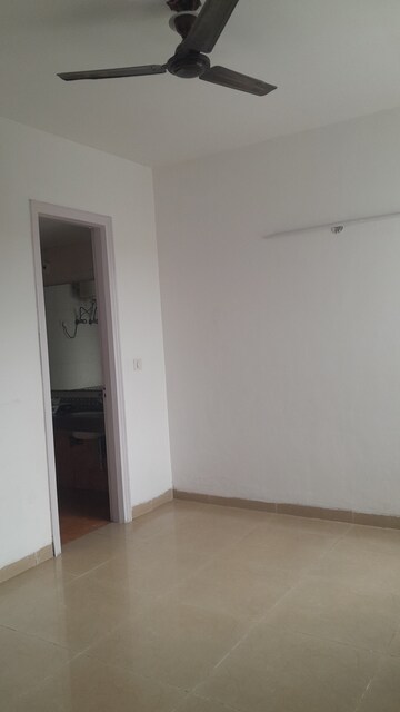 Furnished Amenities in 2 BHK Builder Floor at Unitech Woodstock Floors, Sector 50 – for Rent