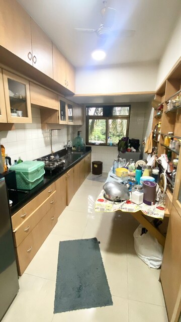 Team Area in 2 BHK Apartment at Bamboo House, Santacruz West – for Rent