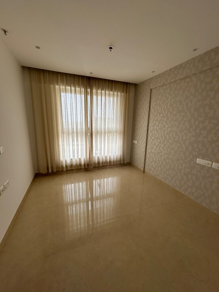 Room, hiranandani-highland 2 Bedroom 594 Sq.Ft. Apartment In Powai Mumbai 8897372