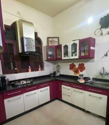 Kitchen in 3 BHK Apartment at Gulmohar Apartments Hazratganj, Hazratganj – for Rent