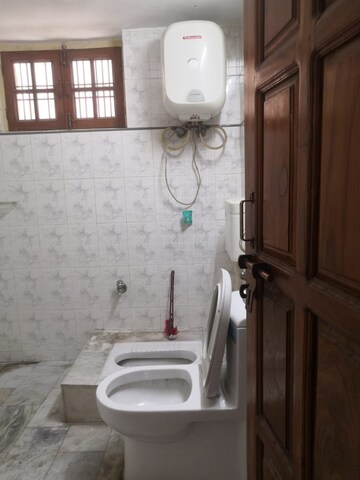 Bathroom in 3 BHK Independent House at Khurram Nagar – for Rent