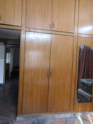 Furnished Amenities in 3 BHK Independent House at Khurram Nagar – for Rent