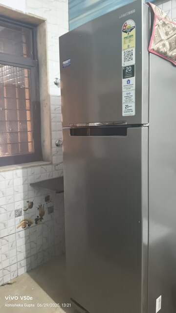 Furnished Amenities in 1 BHK Apartment at Siddhivinayak Darshan, Mahalaxmi – for Rent