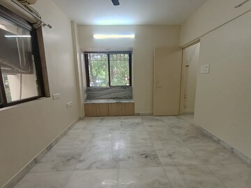 Room in 2 BHK Apartment at RNA Continental, Chembur – for Rent