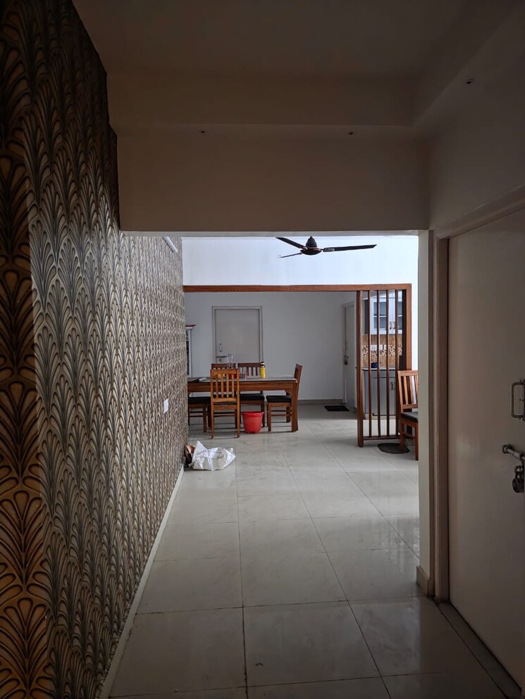 Room, jankipuram 3 Bedroom 1750 Sq.Ft. Apartment In Jankipuram Lucknow 8897435