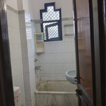 Bathroom in 2 BHK Builder Floor at Malviya Nagar – for Rent