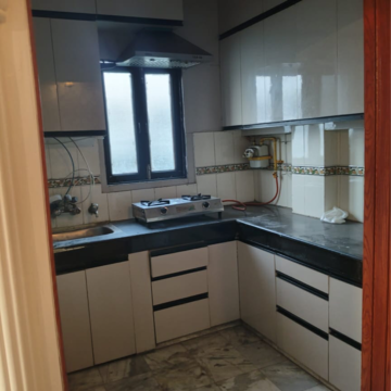 Kitchen in 2 BHK Builder Floor at Malviya Nagar – for Rent