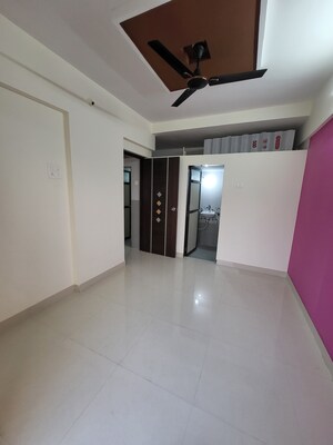 Room in 1 BHK Apartment at Shashwat Park, Badlapur West – for Sale